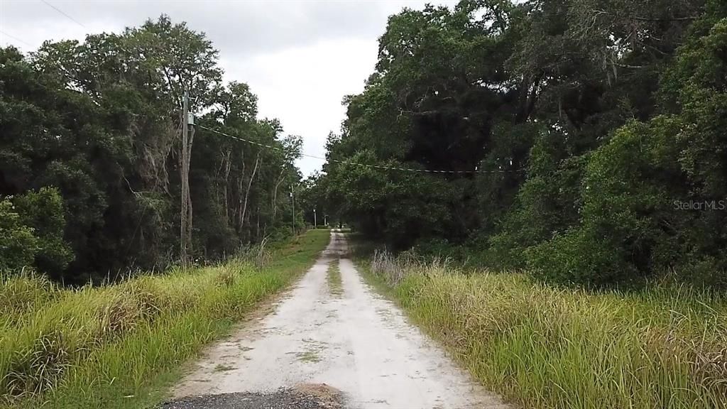 待售: $37,000 (1.00 acres)