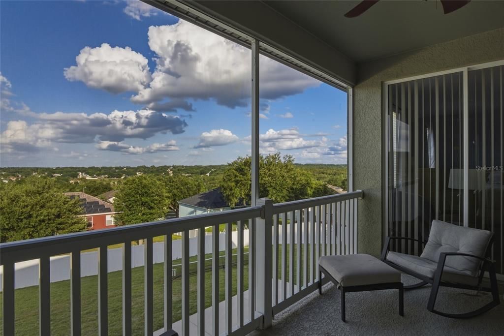 For Rent: $3,950 (5 beds, 3 baths, 4856 Square Feet)