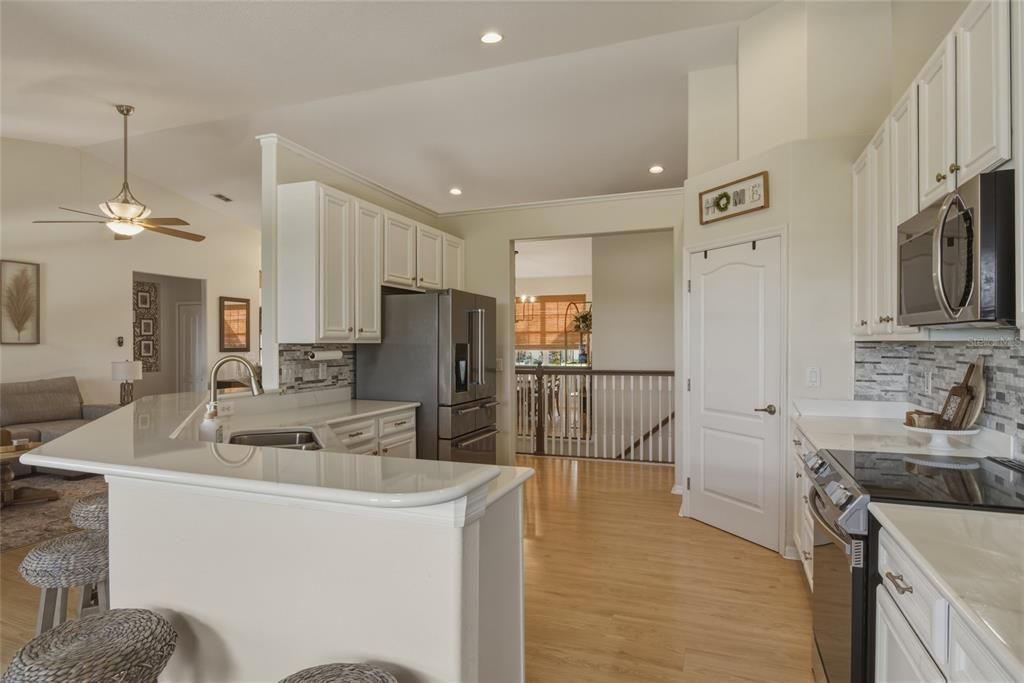 For Rent: $3,950 (5 beds, 3 baths, 4856 Square Feet)