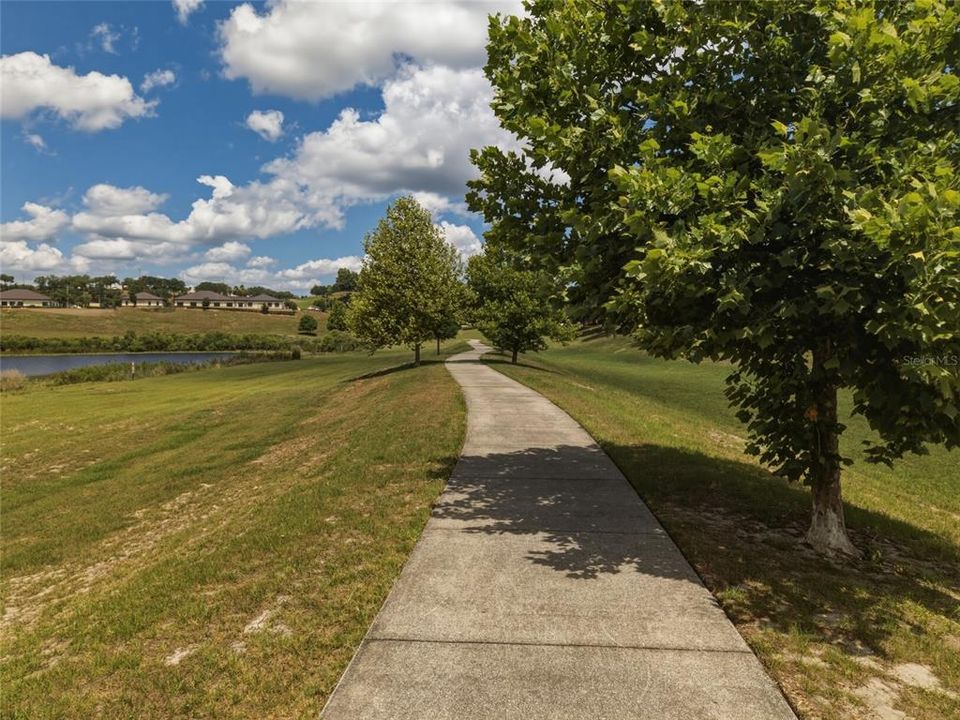 For Rent: $3,950 (5 beds, 3 baths, 4856 Square Feet)
