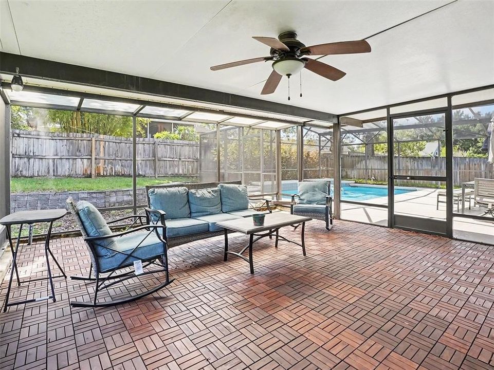 En Venta: $420,000 (3 camas, 2 baños, 1678 Pies cuadrados)