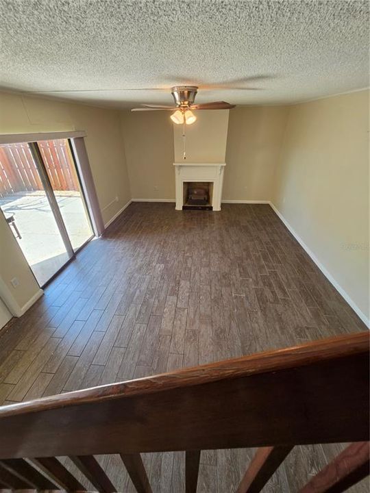 For Rent: $2,200 (2 beds, 2 baths, 1328 Square Feet)