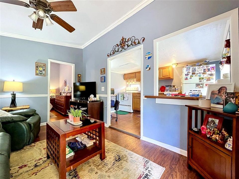 Active With Contract: $589,500 (4 beds, 3 baths, 2995 Square Feet)