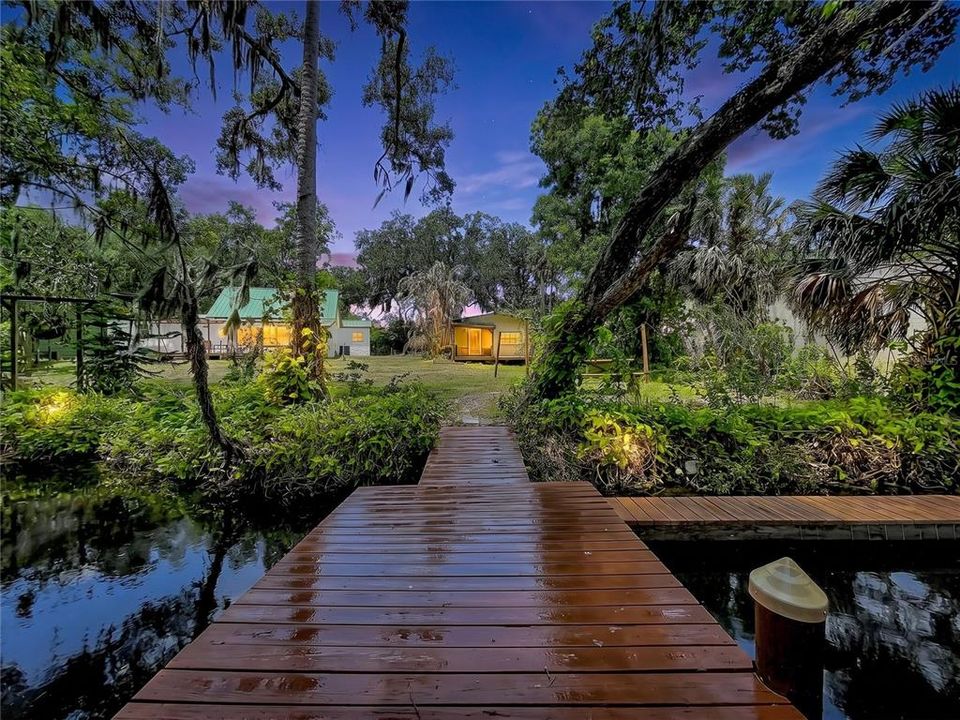 Active With Contract: $589,500 (4 beds, 3 baths, 2995 Square Feet)