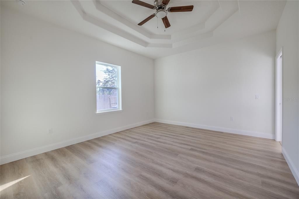 В аренду: $1,700 (3 спален, 2 ванн, 1185 Квадратных фут)