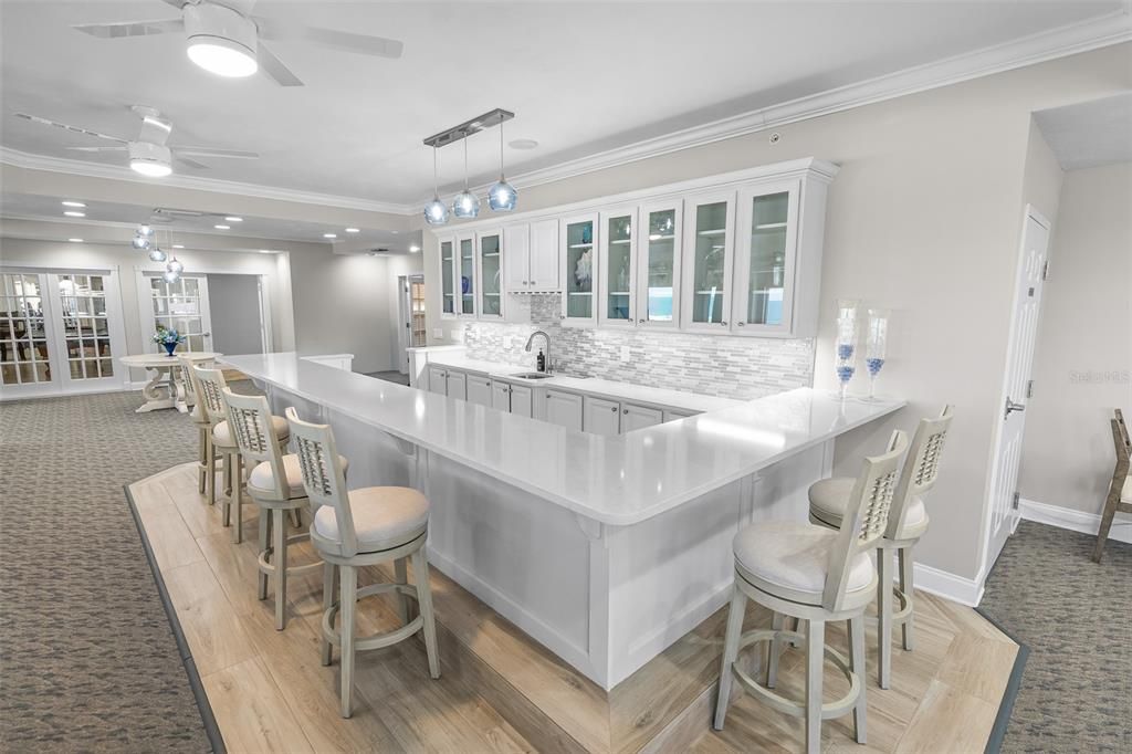 For Sale: $720,000 (3 beds, 3 baths, 2072 Square Feet)