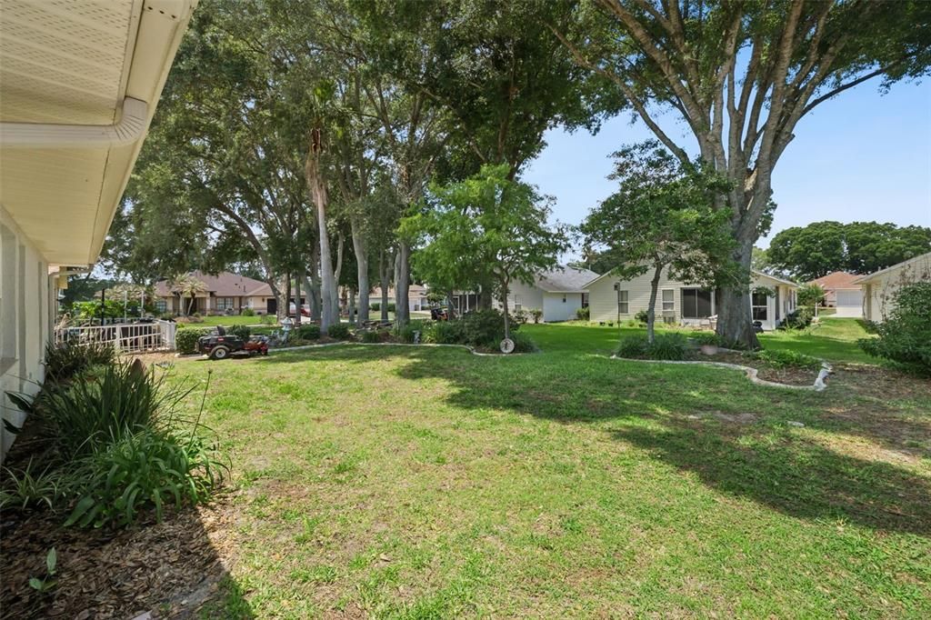 For Sale: $229,900 (2 beds, 2 baths, 1332 Square Feet)