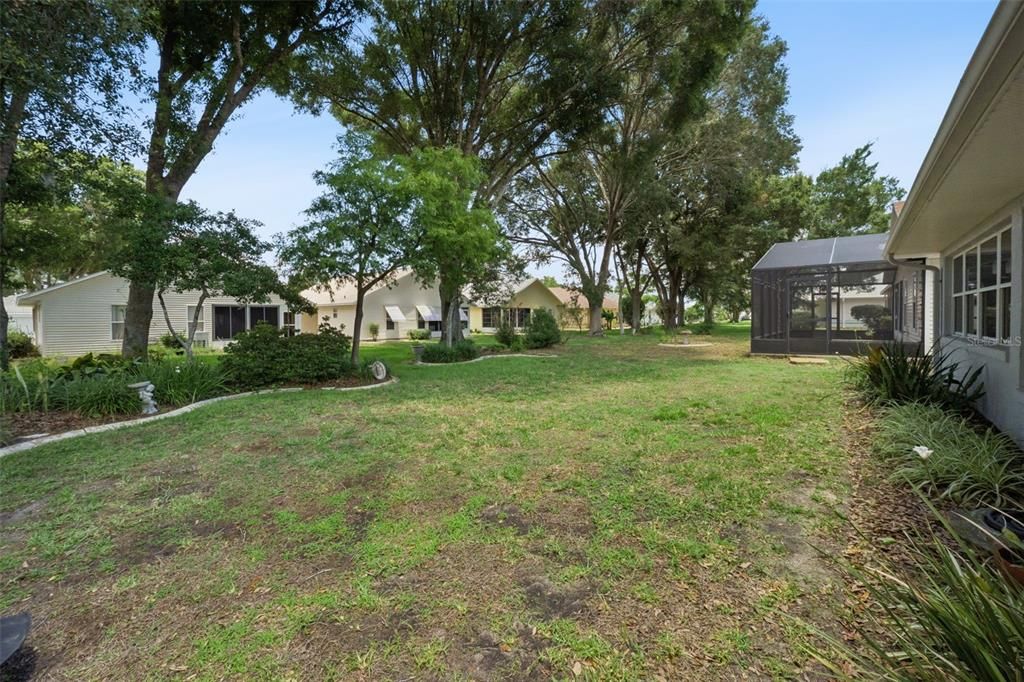 For Sale: $229,900 (2 beds, 2 baths, 1332 Square Feet)