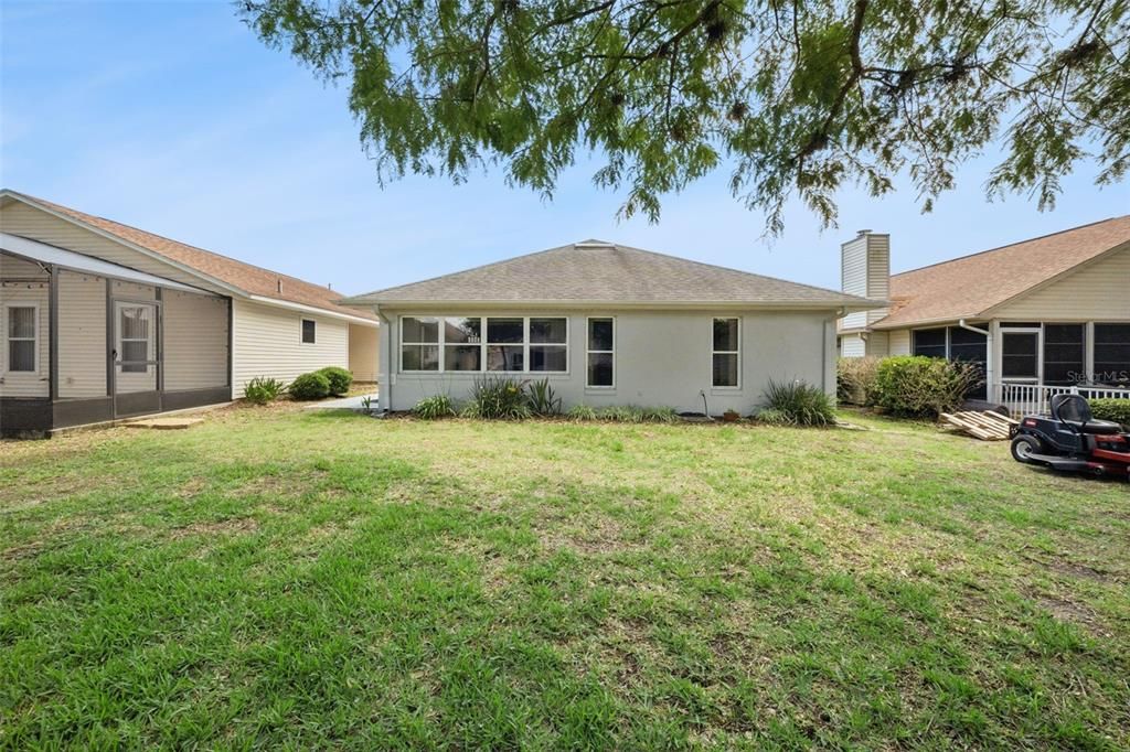 For Sale: $229,900 (2 beds, 2 baths, 1332 Square Feet)