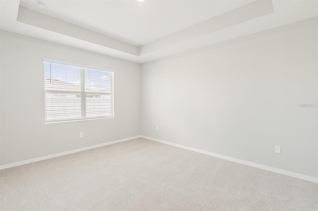 For Rent: $2,300 (3 beds, 2 baths, 1565 Square Feet)