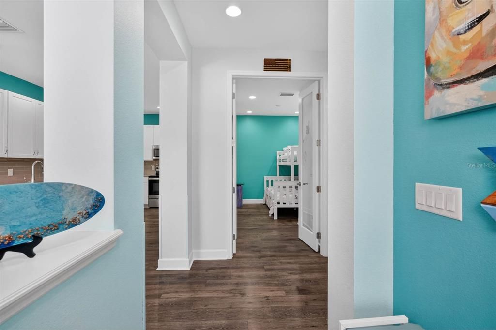 For Sale: $459,777 (2 beds, 2 baths, 1509 Square Feet)