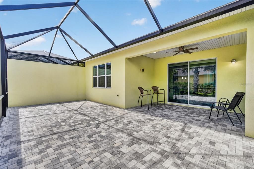 For Sale: $459,777 (2 beds, 2 baths, 1509 Square Feet)