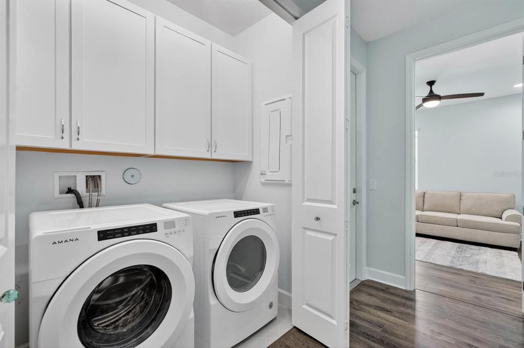 For Sale: $459,777 (2 beds, 2 baths, 1509 Square Feet)