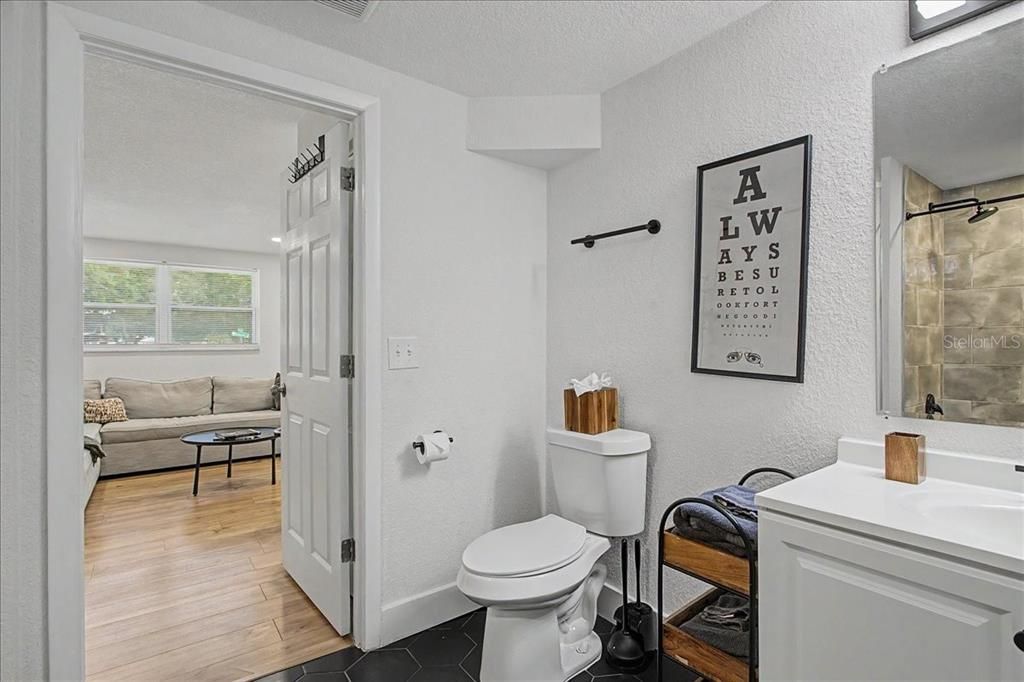 For Sale: $370,000 (3 beds, 2 baths, 1152 Square Feet)