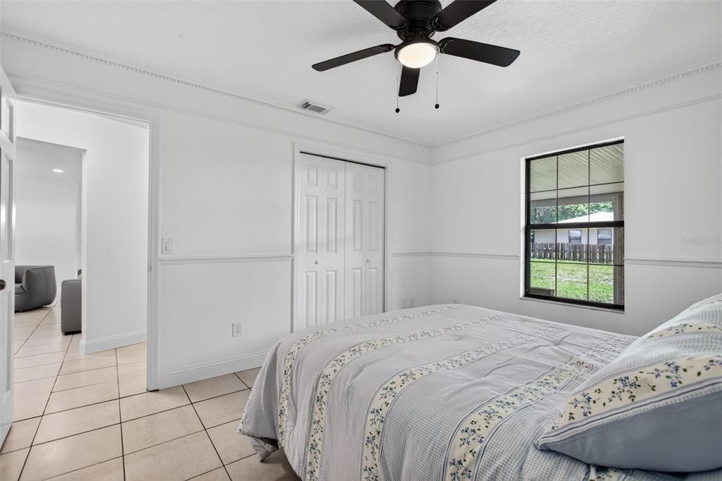 For Sale: $379,000 (3 beds, 2 baths, 1703 Square Feet)