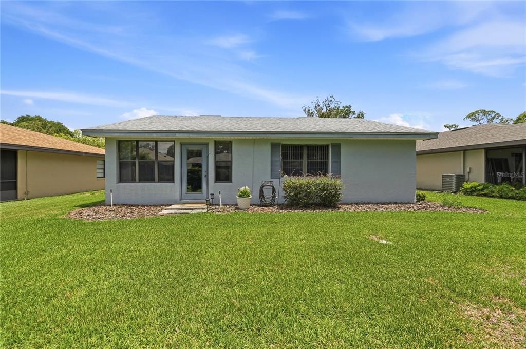 For Sale: $249,000 (2 beds, 2 baths, 1660 Square Feet)
