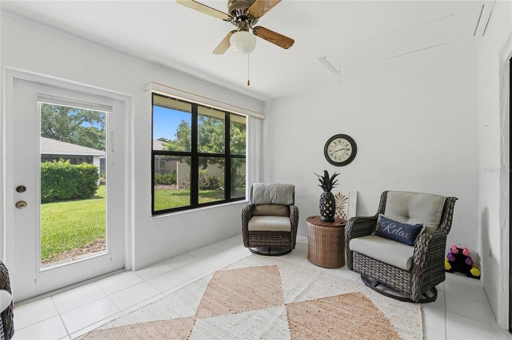 For Sale: $249,000 (2 beds, 2 baths, 1660 Square Feet)