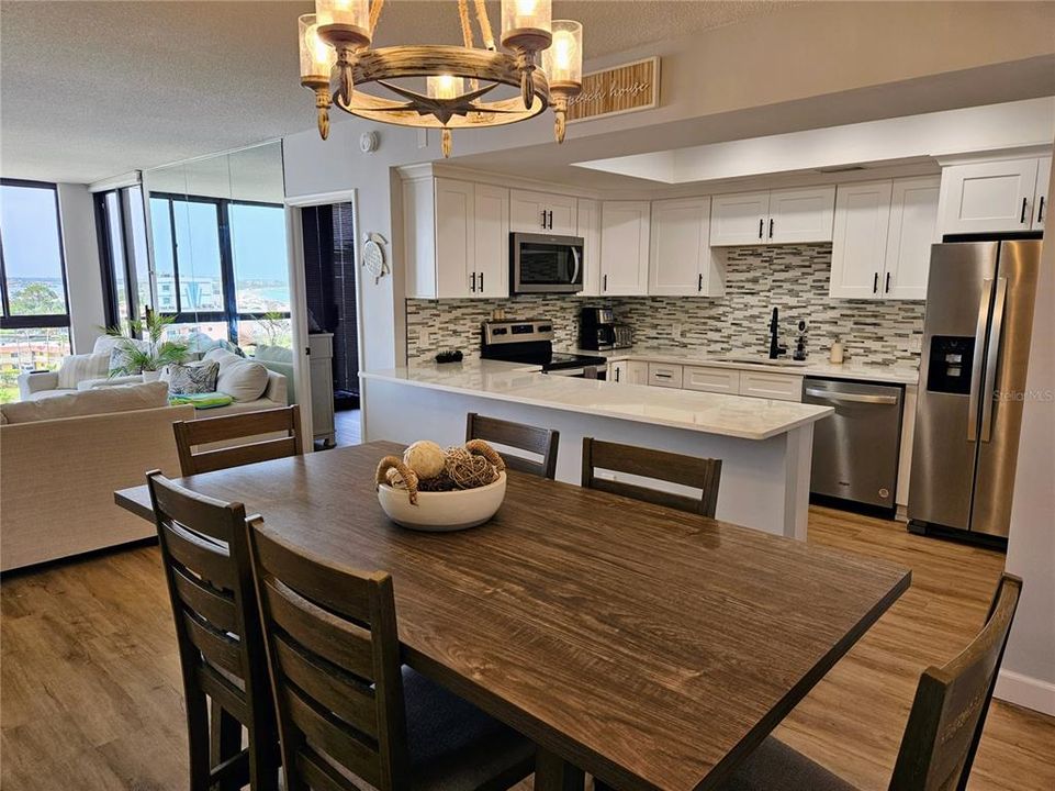 For Rent: $3,800 (2 beds, 2 baths, 1280 Square Feet)