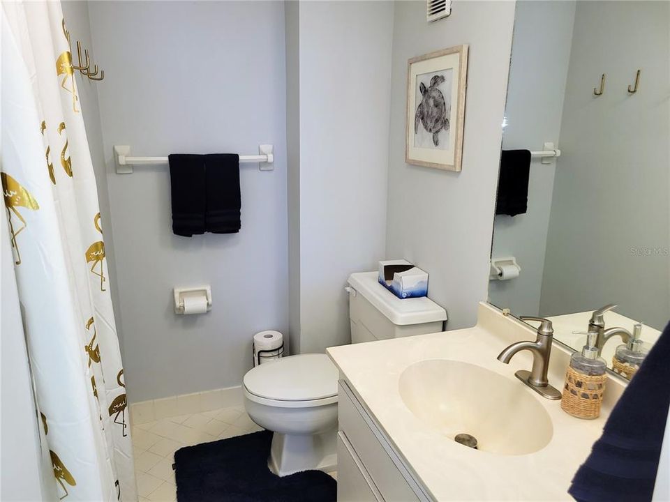 For Rent: $3,800 (2 beds, 2 baths, 1280 Square Feet)