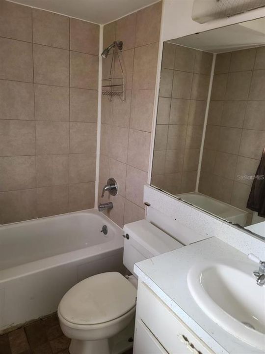 В аренду: $1,600 (3 спален, 2 ванн, 1472 Квадратных фут)