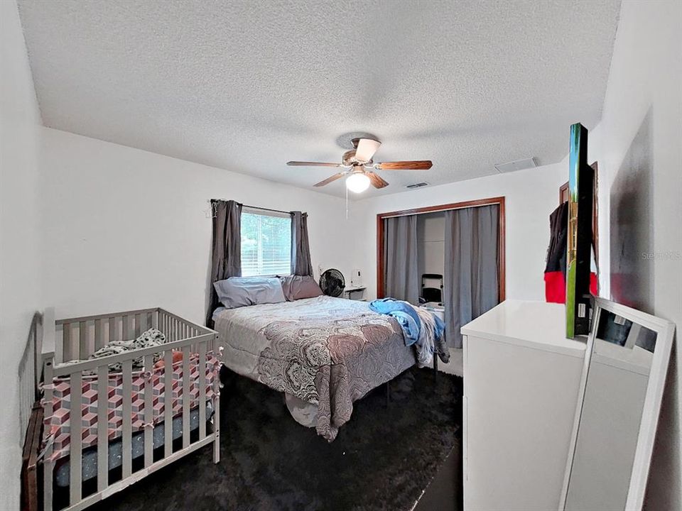 En Venta: $354,900 (3 camas, 2 baños, 2132 Pies cuadrados)