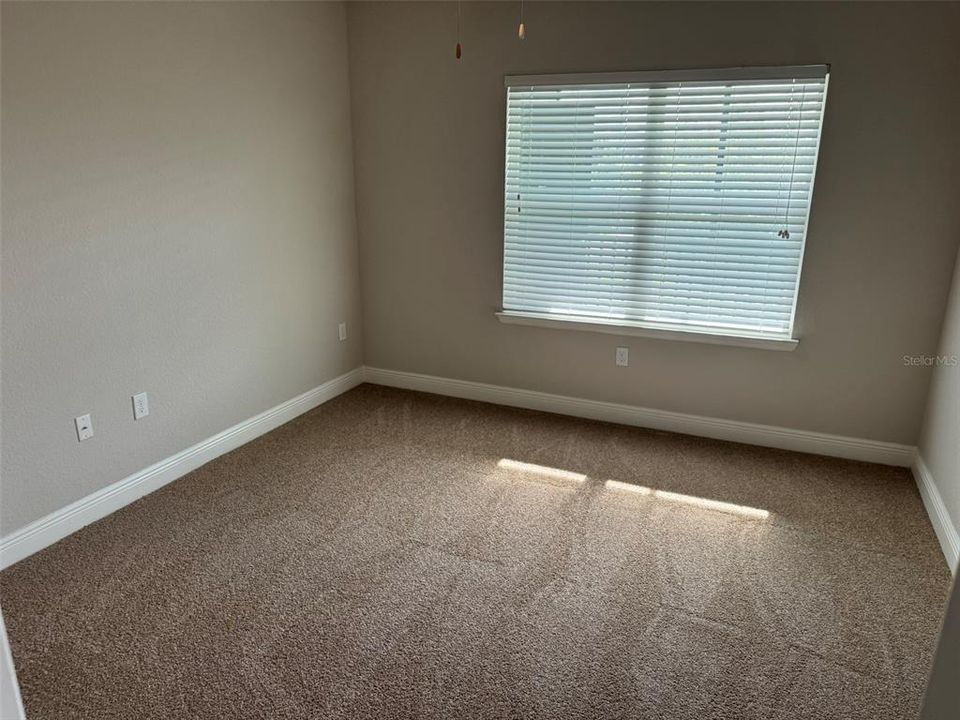 For Rent: $1,555 (1 beds, 1 baths, 1000 Square Feet)