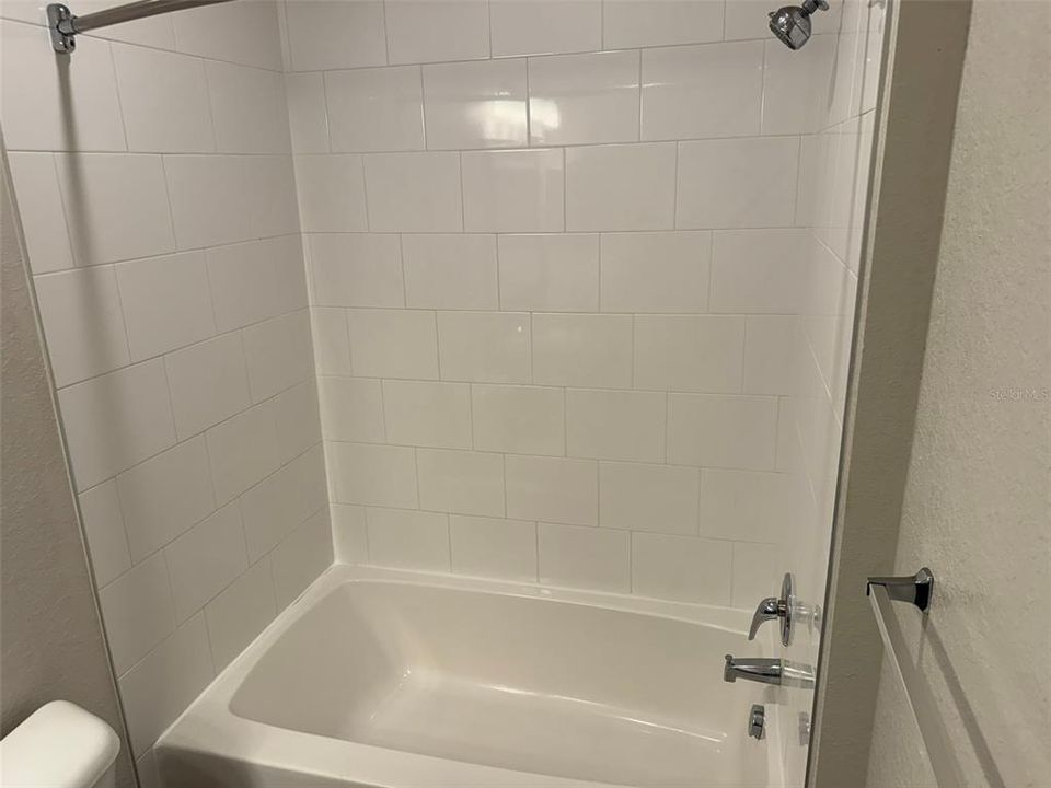 For Rent: $1,555 (1 beds, 1 baths, 1000 Square Feet)