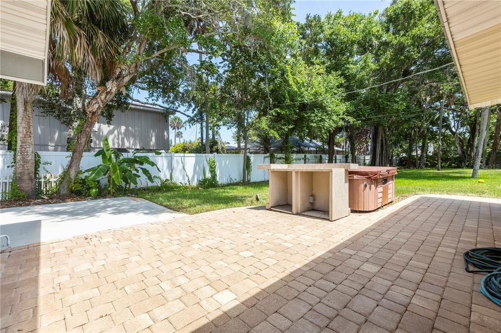 Active With Contract: $459,900 (4 beds, 2 baths, 1503 Square Feet)
