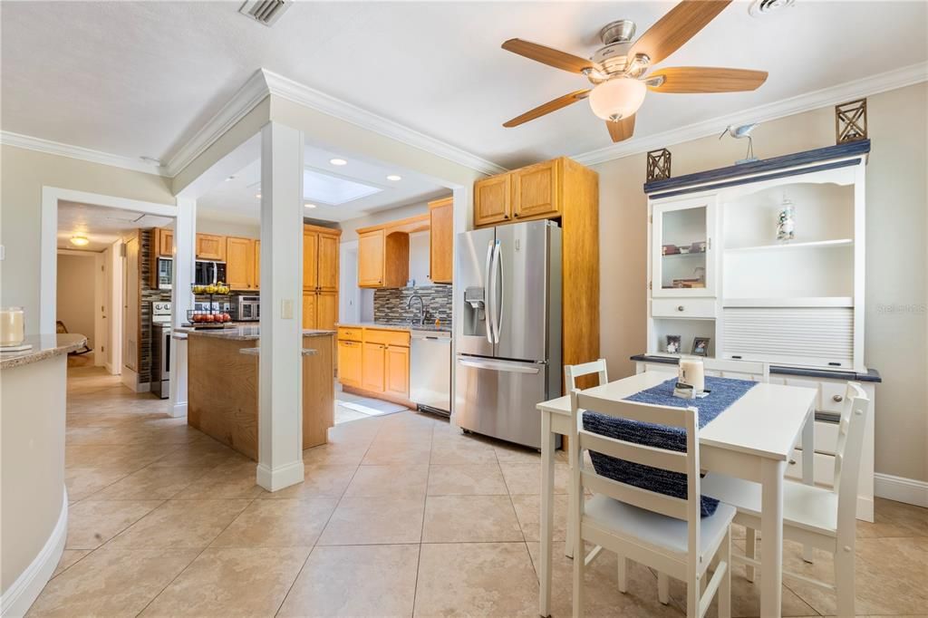 Active With Contract: $459,900 (4 beds, 2 baths, 1503 Square Feet)