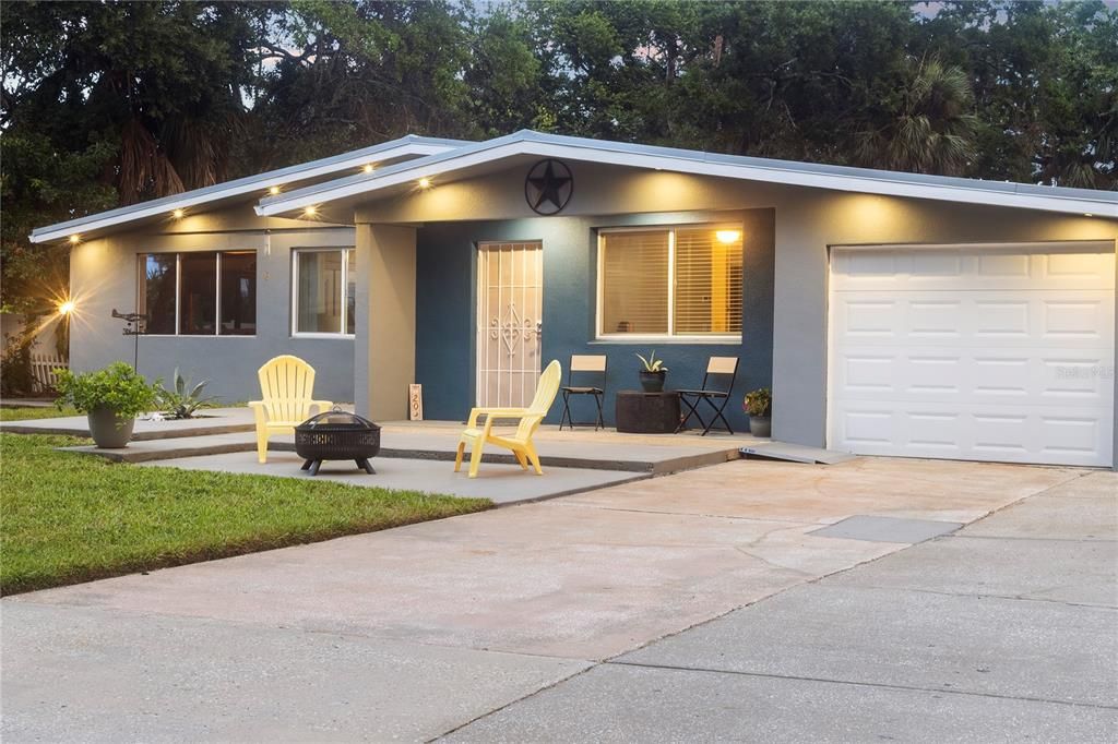 Active With Contract: $459,900 (4 beds, 2 baths, 1503 Square Feet)