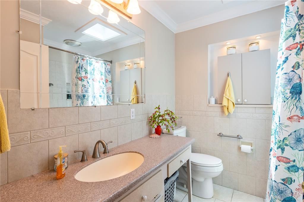 Active With Contract: $459,900 (4 beds, 2 baths, 1503 Square Feet)