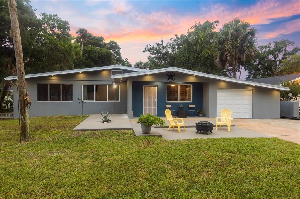 Active With Contract: $459,900 (4 beds, 2 baths, 1503 Square Feet)