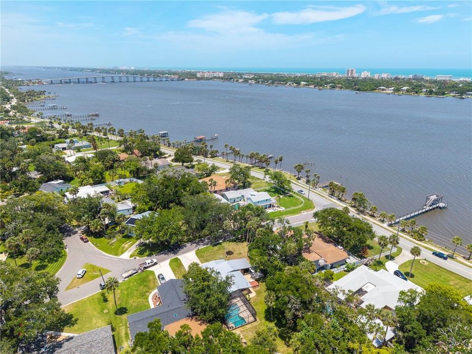 Active With Contract: $459,900 (4 beds, 2 baths, 1503 Square Feet)