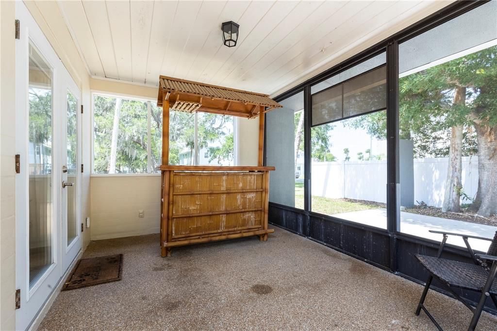 Active With Contract: $459,900 (4 beds, 2 baths, 1503 Square Feet)