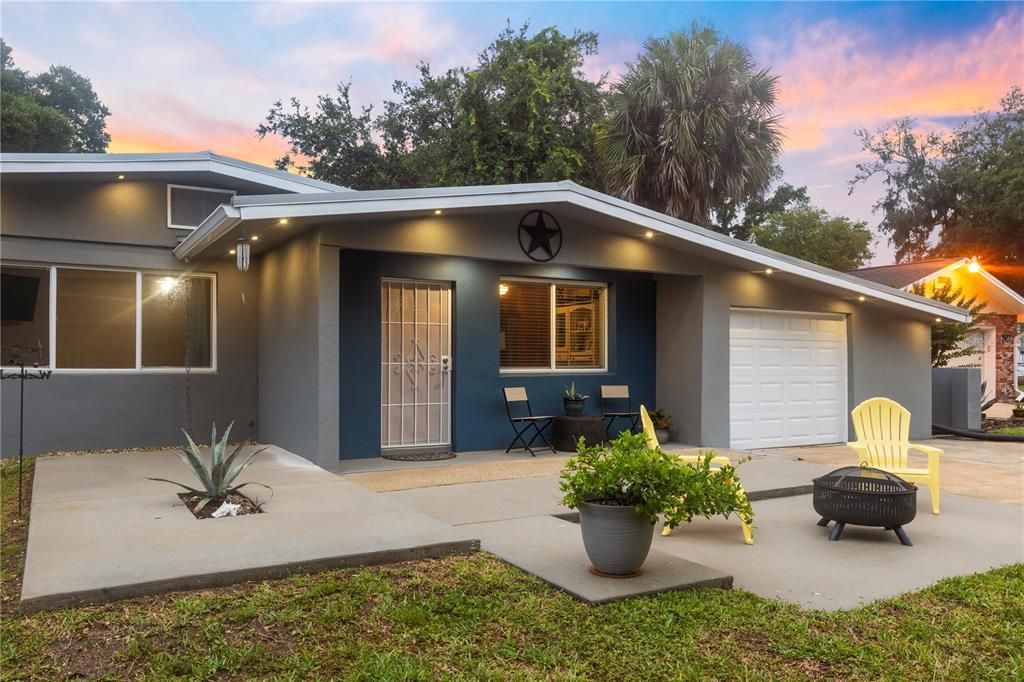 Active With Contract: $459,900 (4 beds, 2 baths, 1503 Square Feet)