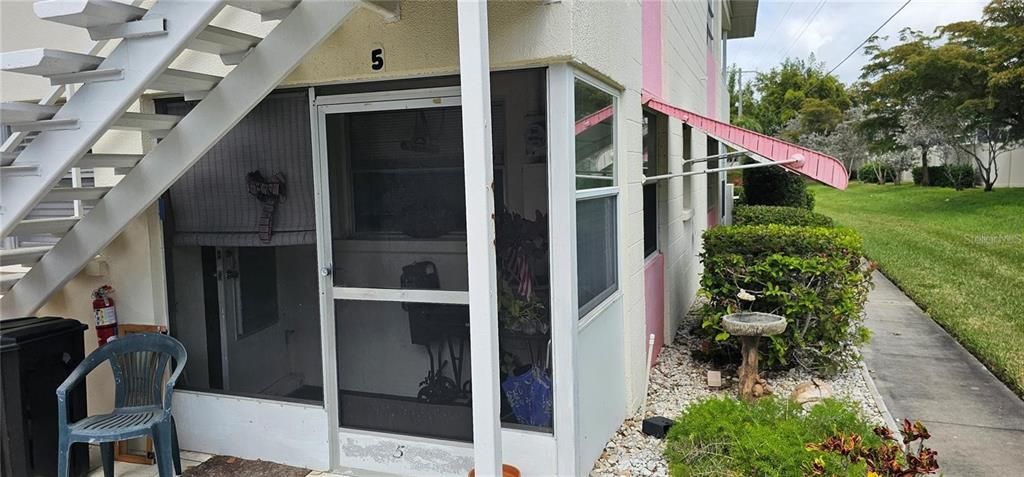 For Sale: $155,000 (2 beds, 2 baths, 1260 Square Feet)