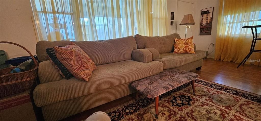 For Sale: $155,000 (2 beds, 2 baths, 1260 Square Feet)