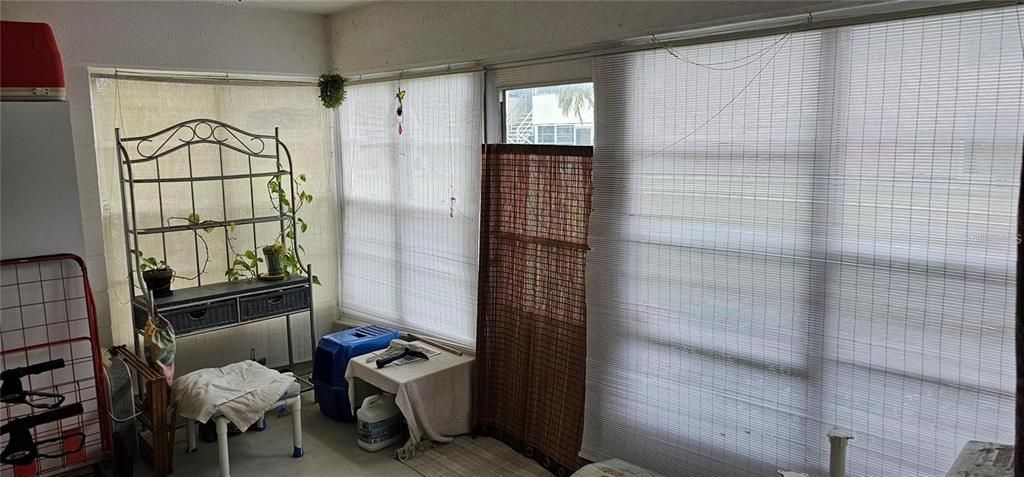 For Sale: $155,000 (2 beds, 2 baths, 1260 Square Feet)