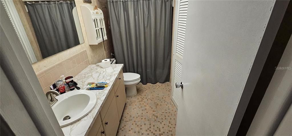 For Sale: $155,000 (2 beds, 2 baths, 1260 Square Feet)