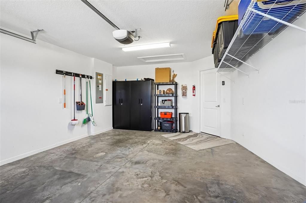 For Sale: $375,000 (2 beds, 2 baths, 1295 Square Feet)