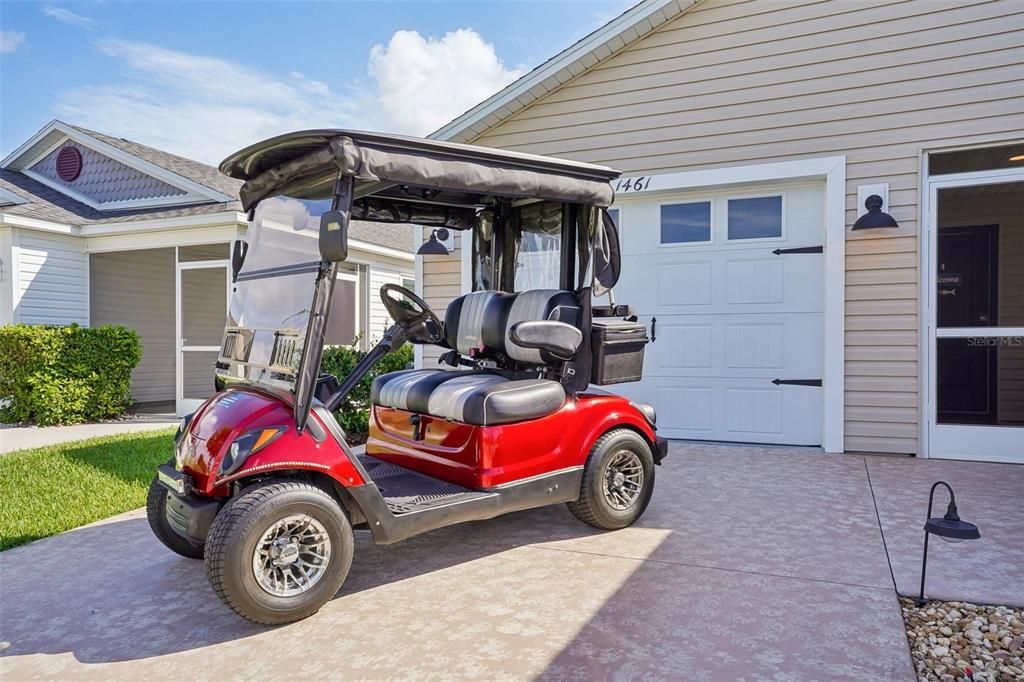 For Sale: $375,000 (2 beds, 2 baths, 1295 Square Feet)