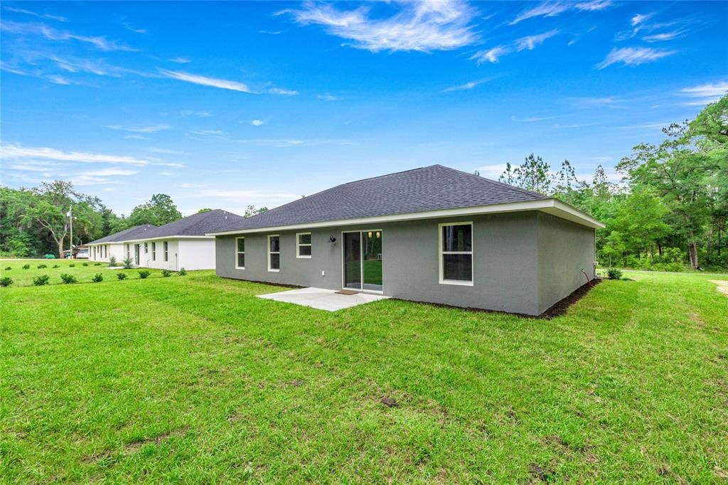For Sale: $283,800 (3 beds, 2 baths, 1435 Square Feet)