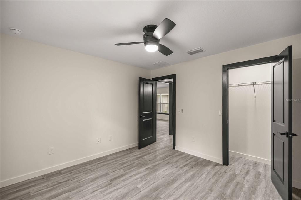 For Sale: $283,800 (3 beds, 2 baths, 1435 Square Feet)