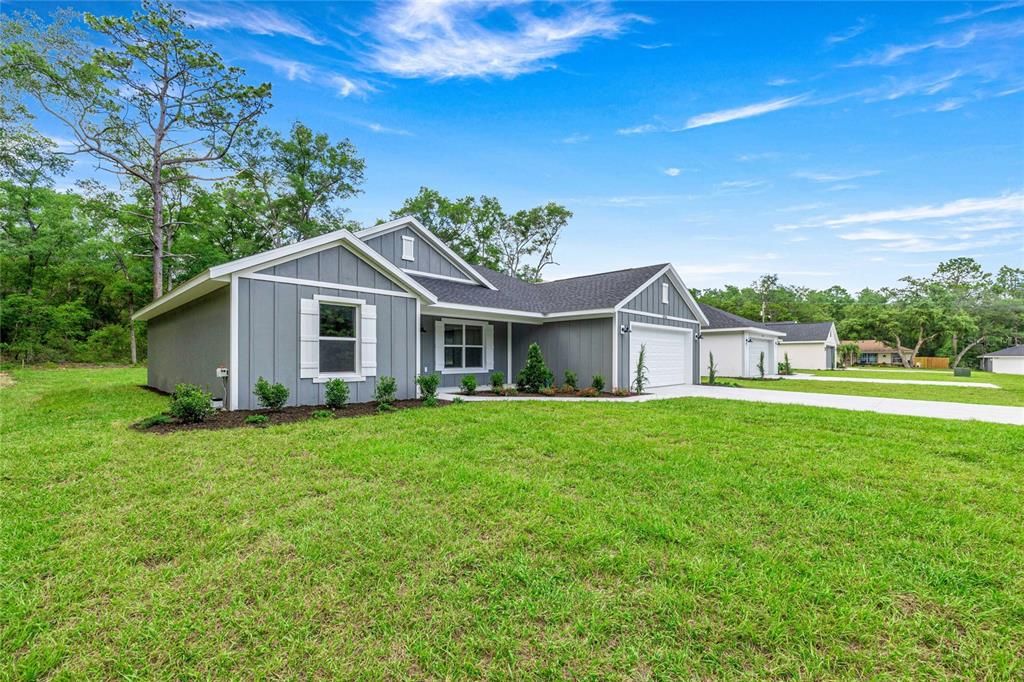 For Sale: $283,800 (3 beds, 2 baths, 1435 Square Feet)