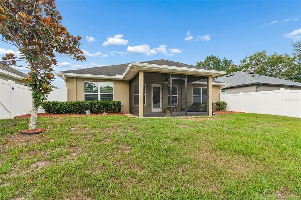 For Sale: $279,900 (3 beds, 2 baths, 1462 Square Feet)
