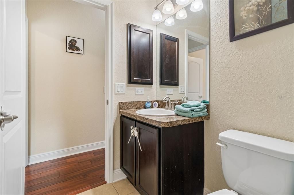 For Sale: $279,900 (3 beds, 2 baths, 1462 Square Feet)