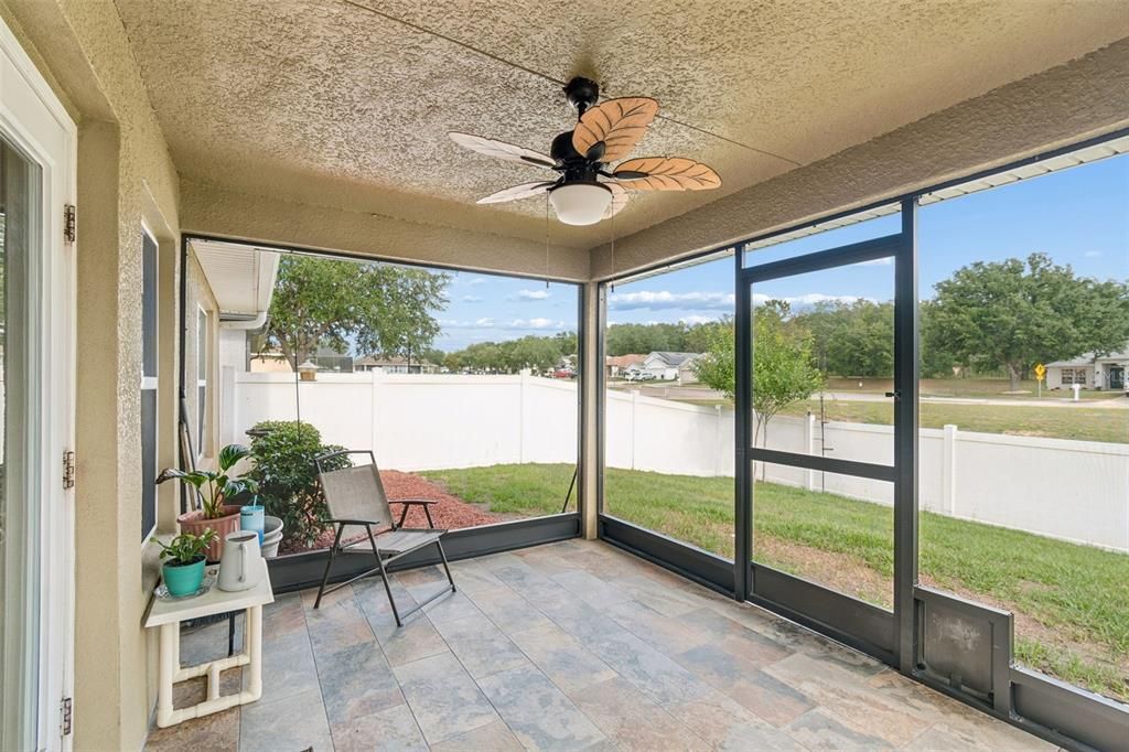 For Sale: $279,900 (3 beds, 2 baths, 1462 Square Feet)