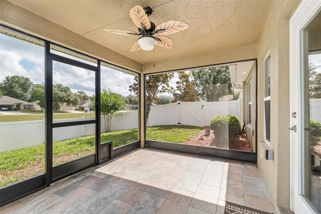 For Sale: $279,900 (3 beds, 2 baths, 1462 Square Feet)