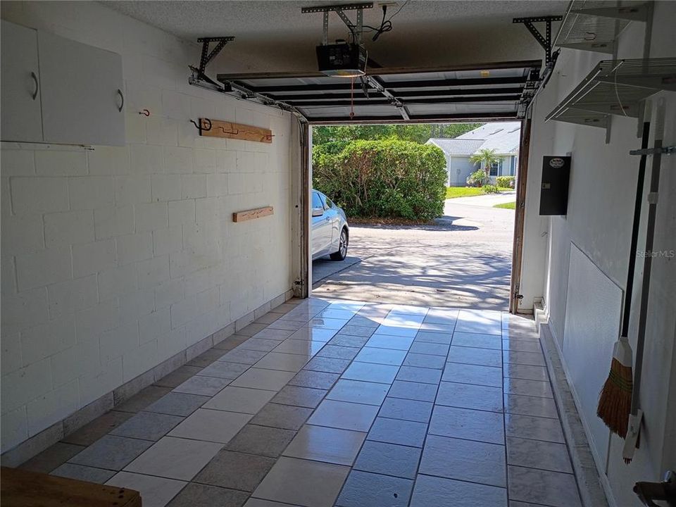 For Rent: $2,200 (2 beds, 2 baths, 1000 Square Feet)