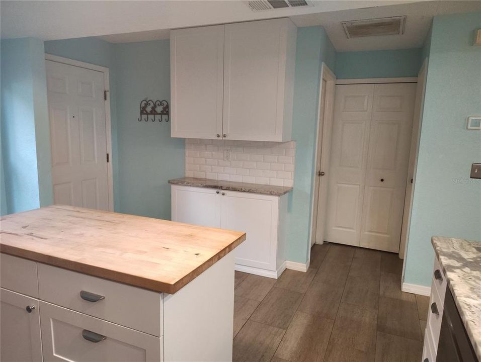For Sale: $189,000 (2 beds, 2 baths, 1020 Square Feet)